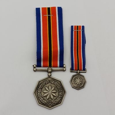 SANDF Tshumelo Ikatelaho medal plus miniature #2275