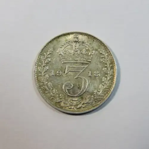 1918 Great Britain 3pence - XF+ with die crack on George`s head