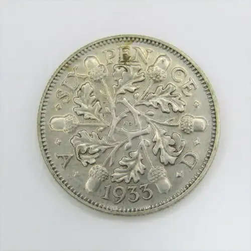 1933 Great Britain Sixpence - cracked die V to D