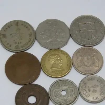 Lot of 10 International coins - All different