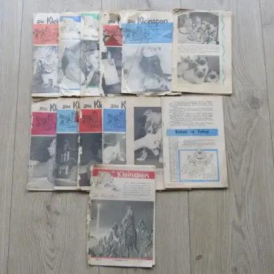 Lot of 13 well used books - Die Kleinspan 1958, 1959 and 1960 - some without covers