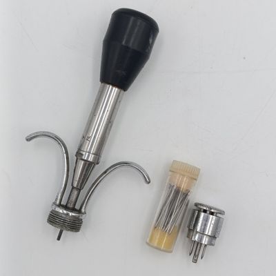 BCG Vaccine Heaf Gun - antique item to do vaccination - Lots of spare needles