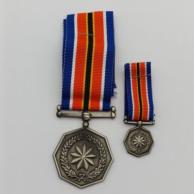 SANDF Tshumelo Ikatelaho medal plus miniature #2253