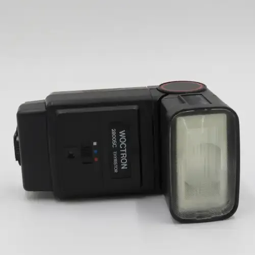 Vintage Woctron 2800 SC electronic flash for 35 mm cameras - Working