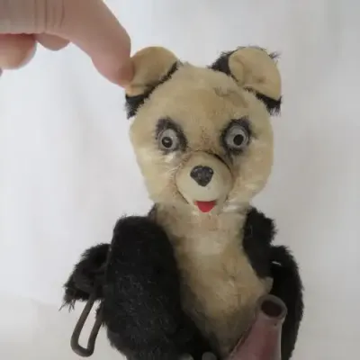 Vintage Drinking panda tin toy - Battery operated - Not working - Needs some TLC - One leg missing