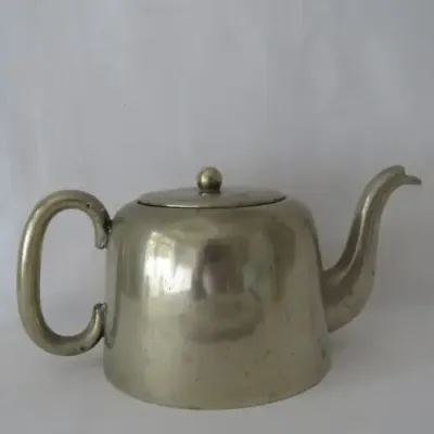 Vintage milk jug and sugar bowl - EPNS as used on trains plus coffee pot
