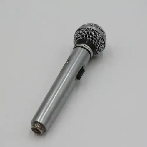Vintage Hi-Mike UDM-105 Cardioid dynamic microphone in original box