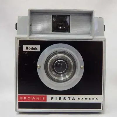 Kodak Brownie Fiesta camera - Black face model (1962 - 1966) - Not tested