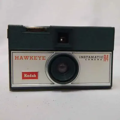 Kodak Eastman Hawkeye Instamatic R4 camera - 126 cartridge camera - Not tested