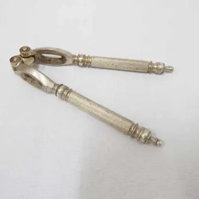 Vintage quality nutcracker - white metal