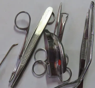 Lot of 8 medical tools