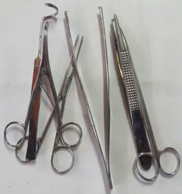 Lot of 6 medical tools