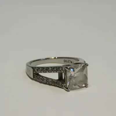 TK 316 Grade stainless ring with clear stones - Size N/O
