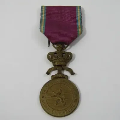 Belgium Army bronze medal of the crown order