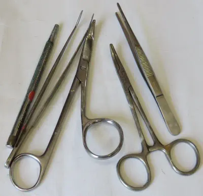Lot of 5 doctors tools