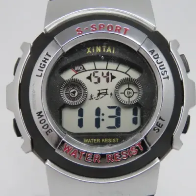 Xintai digital mens sport watch - Working