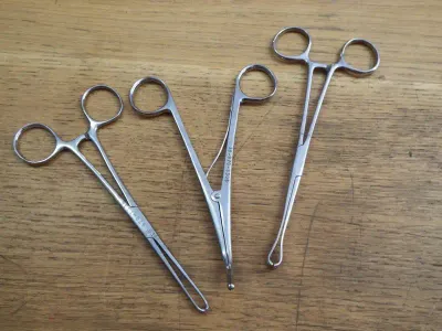 Lot of 6 medical tools