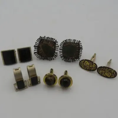 Lot of 5 pair of cufflinks - all vintage