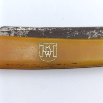JA Henckels Vintage Straight Razor - Bit of rust otherwise still excellent