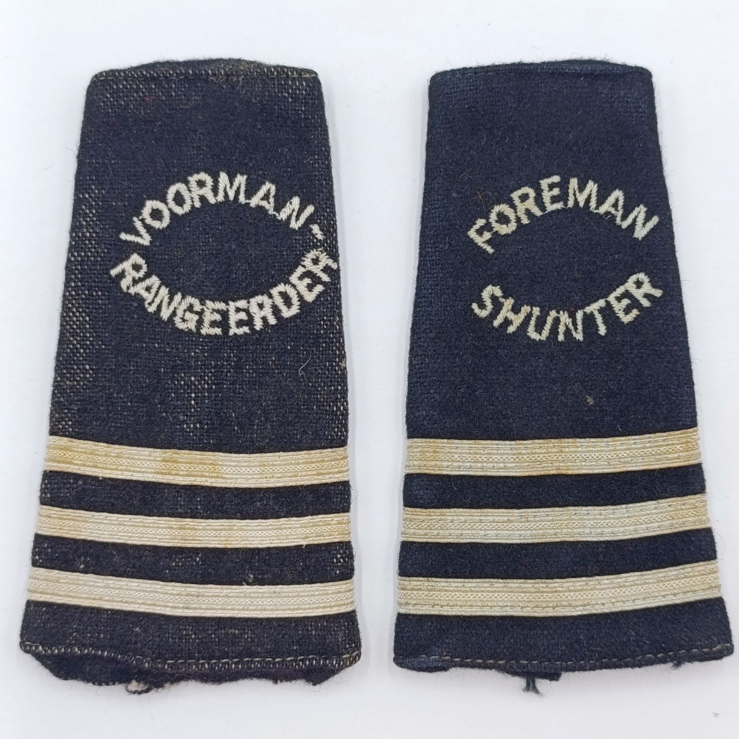 Pair of SA Railways Foreman - Shunter rank epaulettes