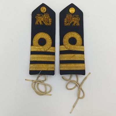 Pair of SA Navy Commander rank epaulettes