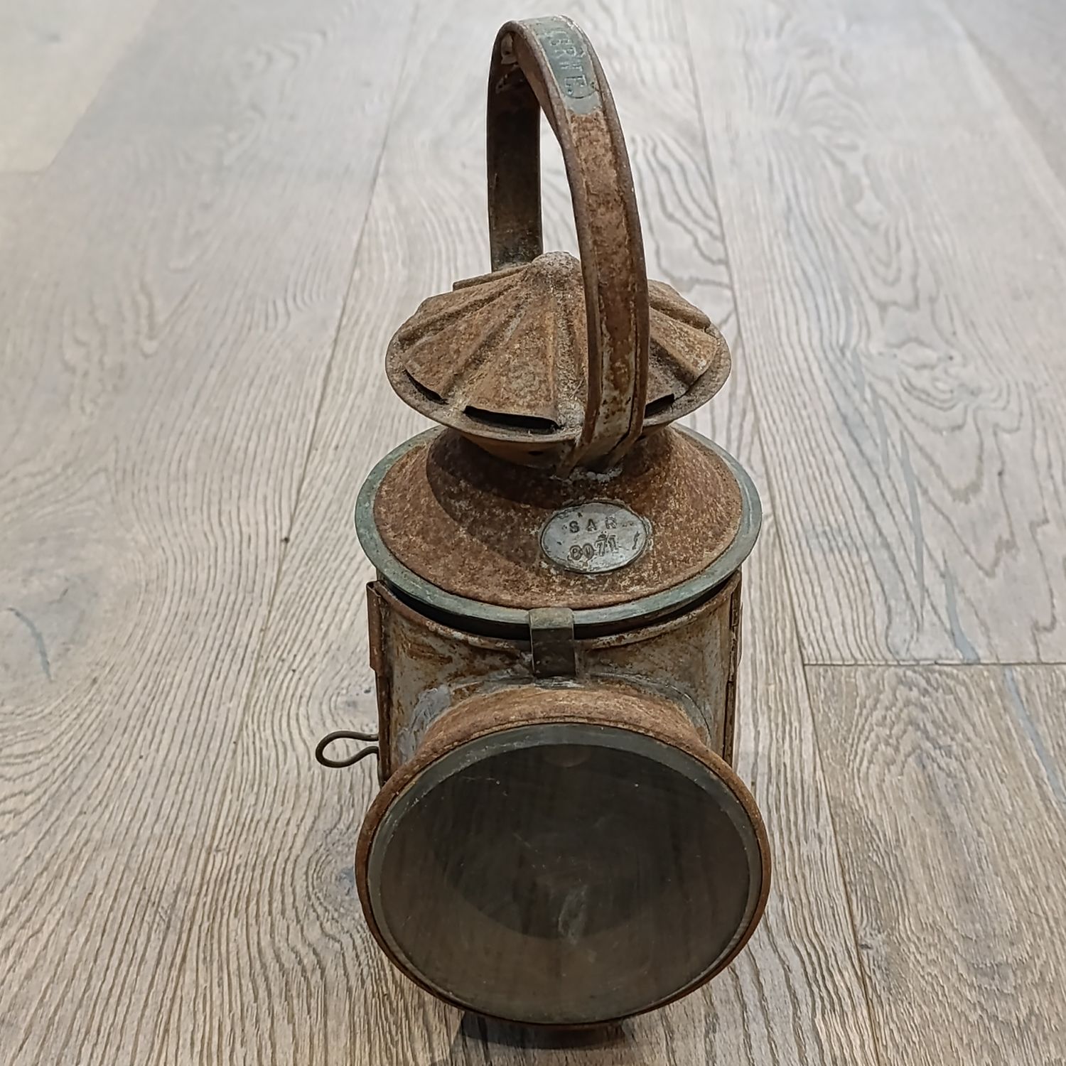 Vintage SA Railways signal oil lantern