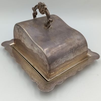 Vintage silverplated cheese dish