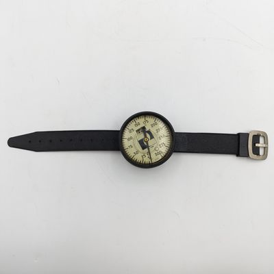 Parallon scuba diver depth wrist gauge