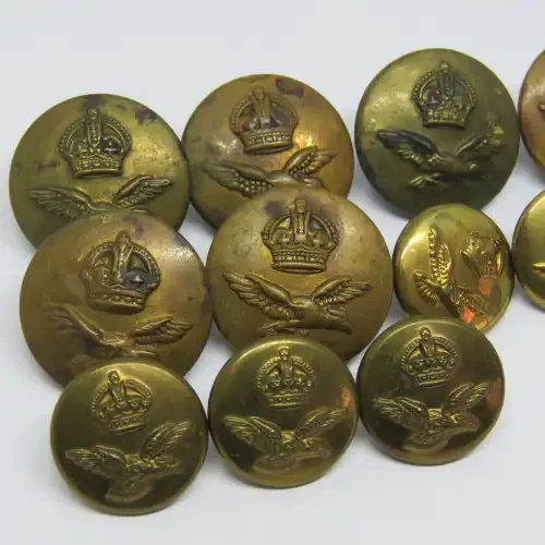 Lot of 12 WW2 Royal Air Force uniform buttons - 6 large and 6 small