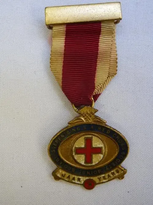 3 Year junior Red Cross medallion