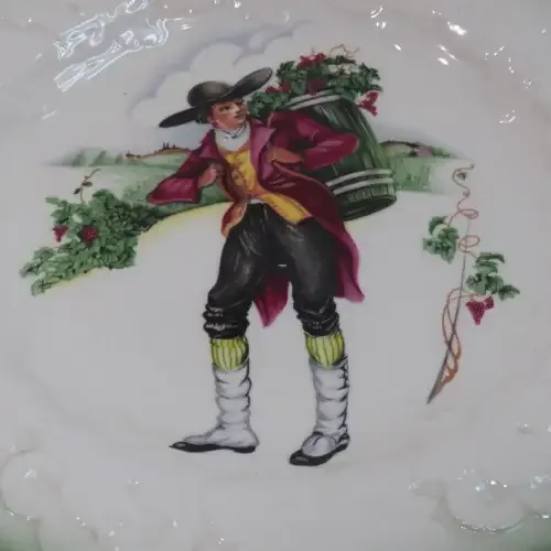 Alfred Meakin French Costumes 18th Century grape pickers of Burgundy plate