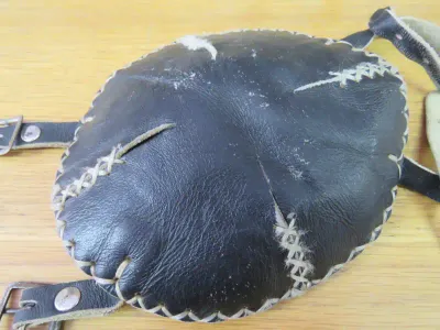 Vintage leather shooter elbow pad with sheep wool inner