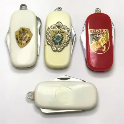 Lot of 4 Keychain pocket knives