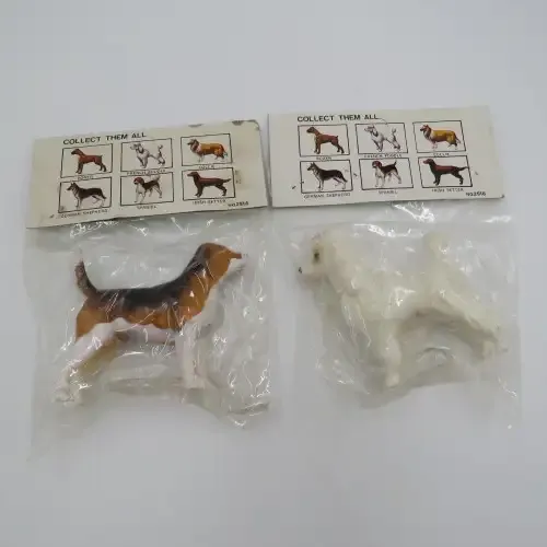 Vintage set of 5 collectible plastic dogs