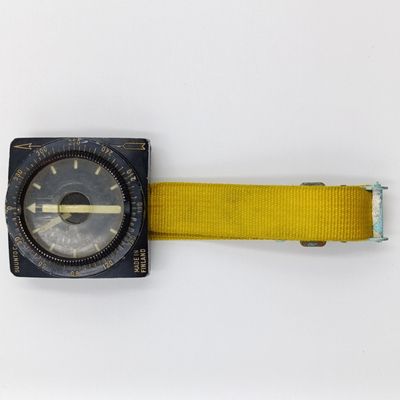 Vintage Suunto divers wrist compass