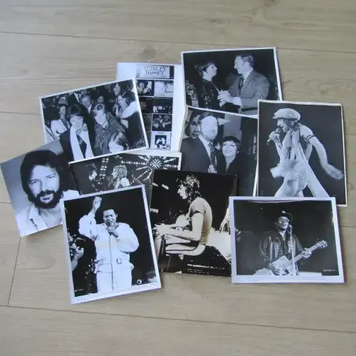 Lot of 10 vintage photos of singers and rock stars