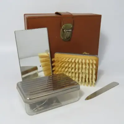 Vintage mens travelling grooming kit