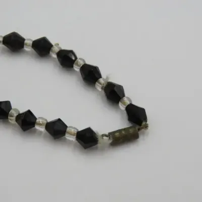 Black bead necklace with crystals - Possibly Jet - Length 62 cm
