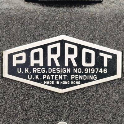 Parrot vintage emergency light