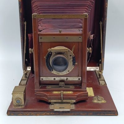 Antique Conley folding camera - shutter working but bellows needs attention