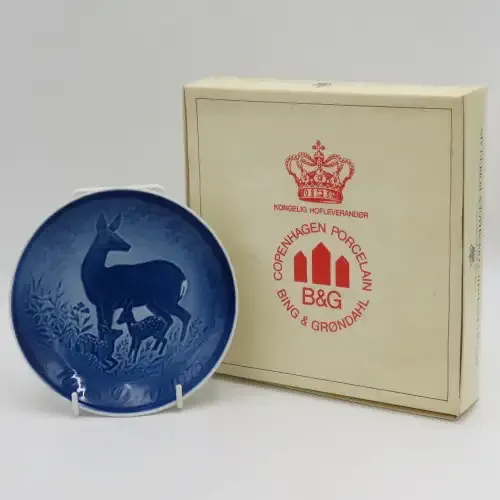 Biny &amp; Grondahl 1975 Mother`s day plate in box