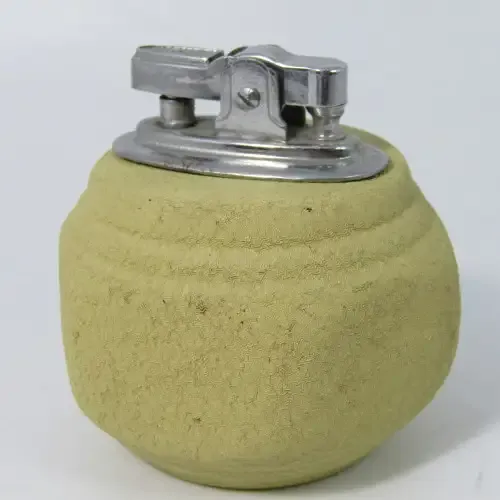 Vintage table lighter with ceramic base - not working