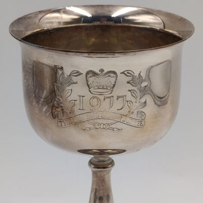 Pair of 1977 The Queen's silver jubilee silverplated goblets