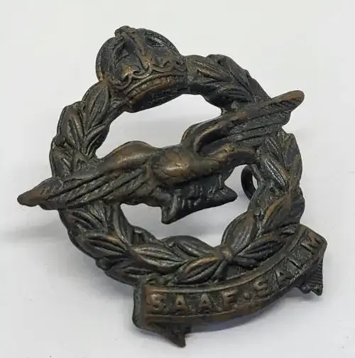 WW2 SA Air Force cap badge