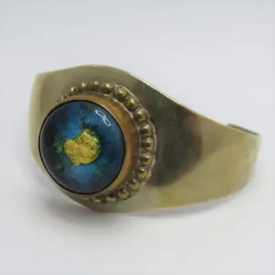 Vintage costume jewellery bangle with resin insert