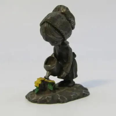 Artil Utrecht small pewter figurine