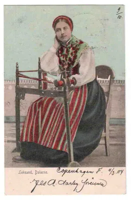 Postcard - Leksand, Dalarne woman with spinning wheel
