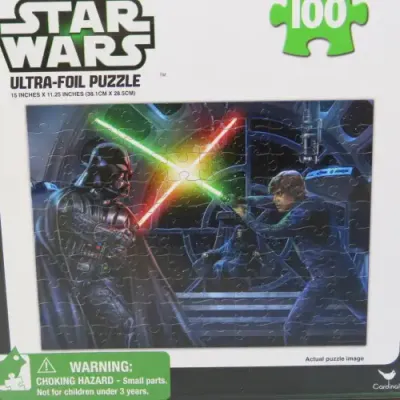 Cardinal Star Wars Ultra-Foil puzzle - 100 Pieces