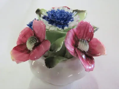 Royal Albert Poppy table flower ornament - Some small chips