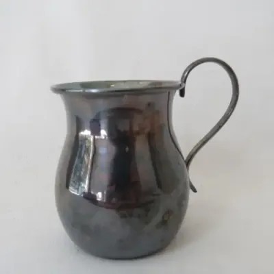 EM-ESS silverplated cup/jug in original box - Never used